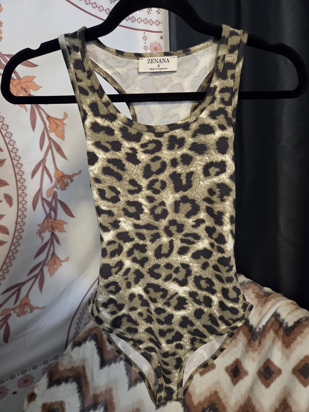 Zenana Outfitters Leopard Print Sleeveless Bodysuit - Tan, Black
